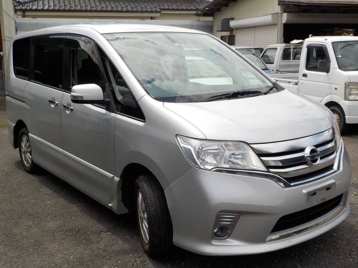 セレナ ４wd ハイウェイスターｖセレクション 平成23年式 Fnc26 ナビ Tv リアカメラ フリップダウンモニター Etc 修復歴なし の落札情報詳細 ヤフオク落札価格情報 オークフリー スマートフォン版