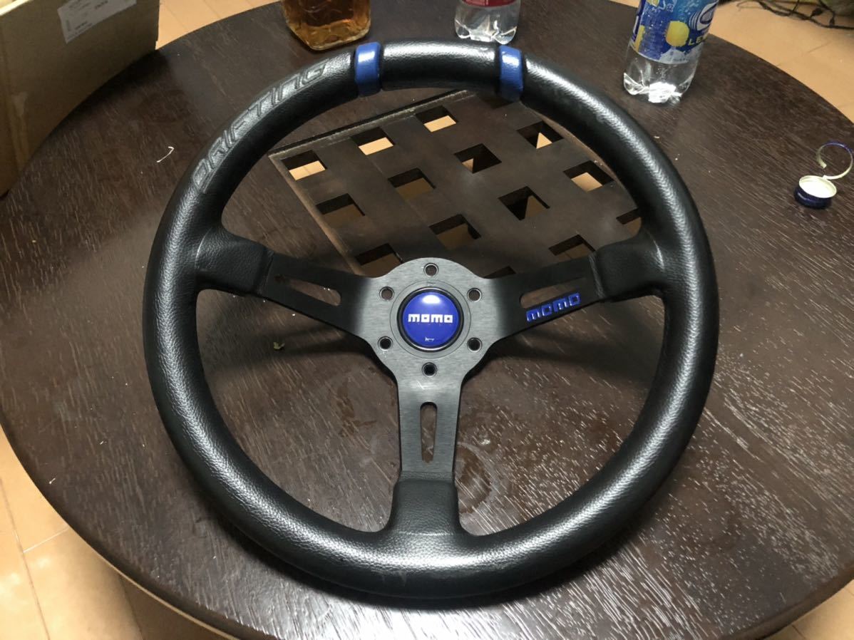 momo DRIFTING ステアリング ブルー momo DRIFTING ステアリング 350mm ブルー MOMOステアリング DRIFTING