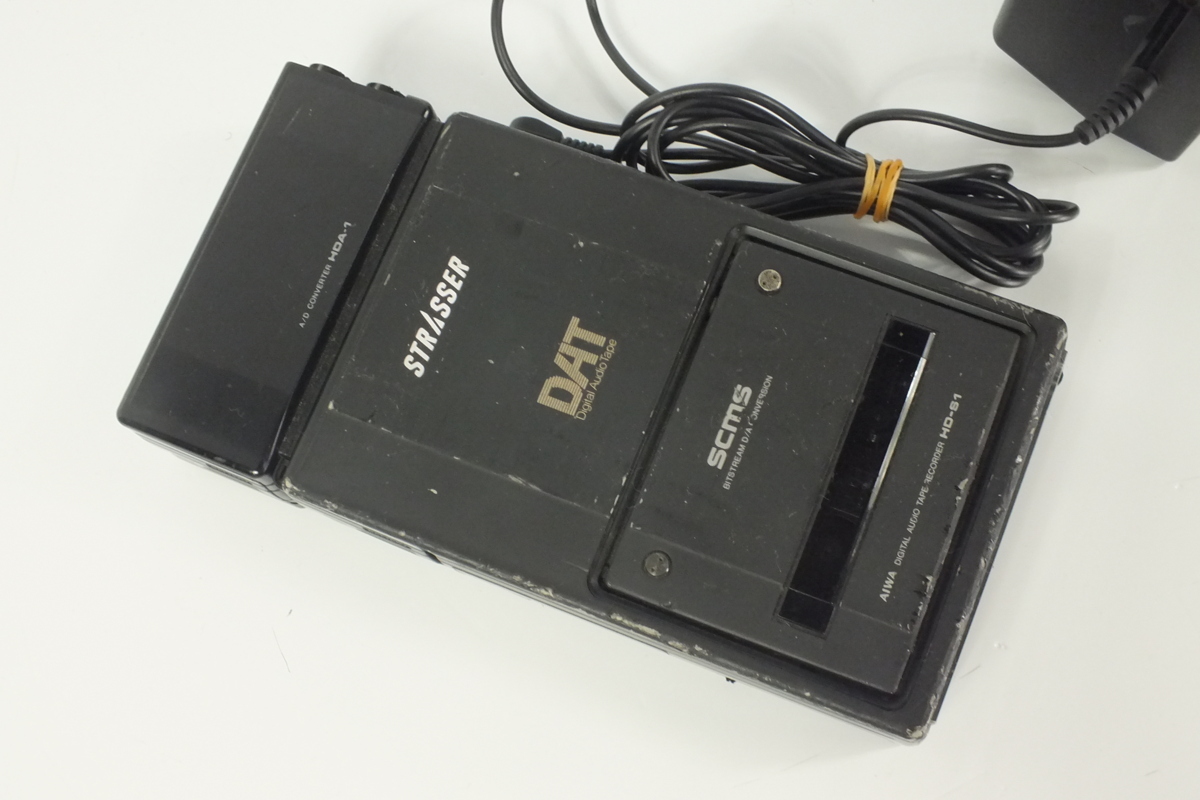 ☆AIWA HD-S1 HDA-1 DAT TAPE RECORDER STRASSER ポータブルDAT アイワ