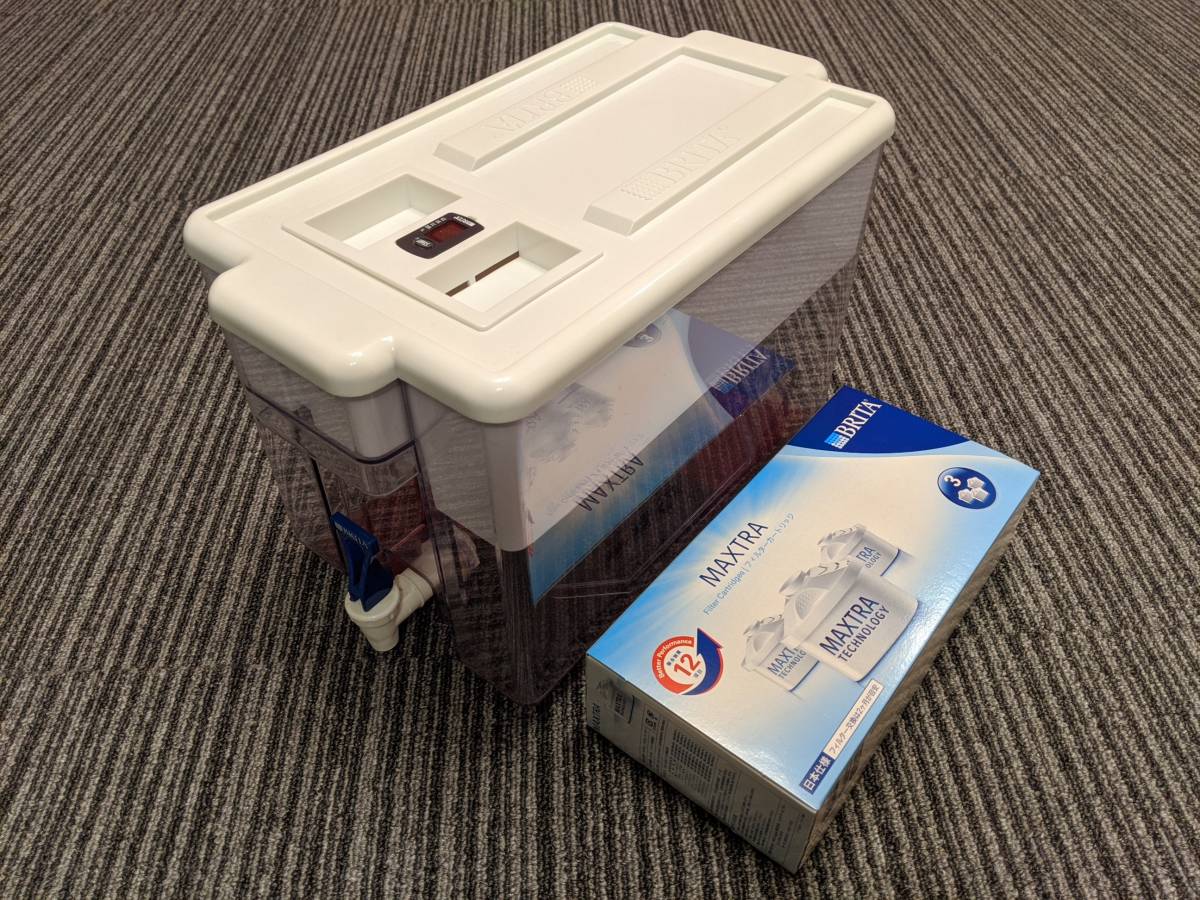 Brita ブリタ 浄水器 オプティマックス 5 3l フィルターカートリッジ タンク型 マクストラカートリッジ未使用1箱付き 中古 の落札情報詳細 ヤフオク落札価格情報 オークフリー スマートフォン版