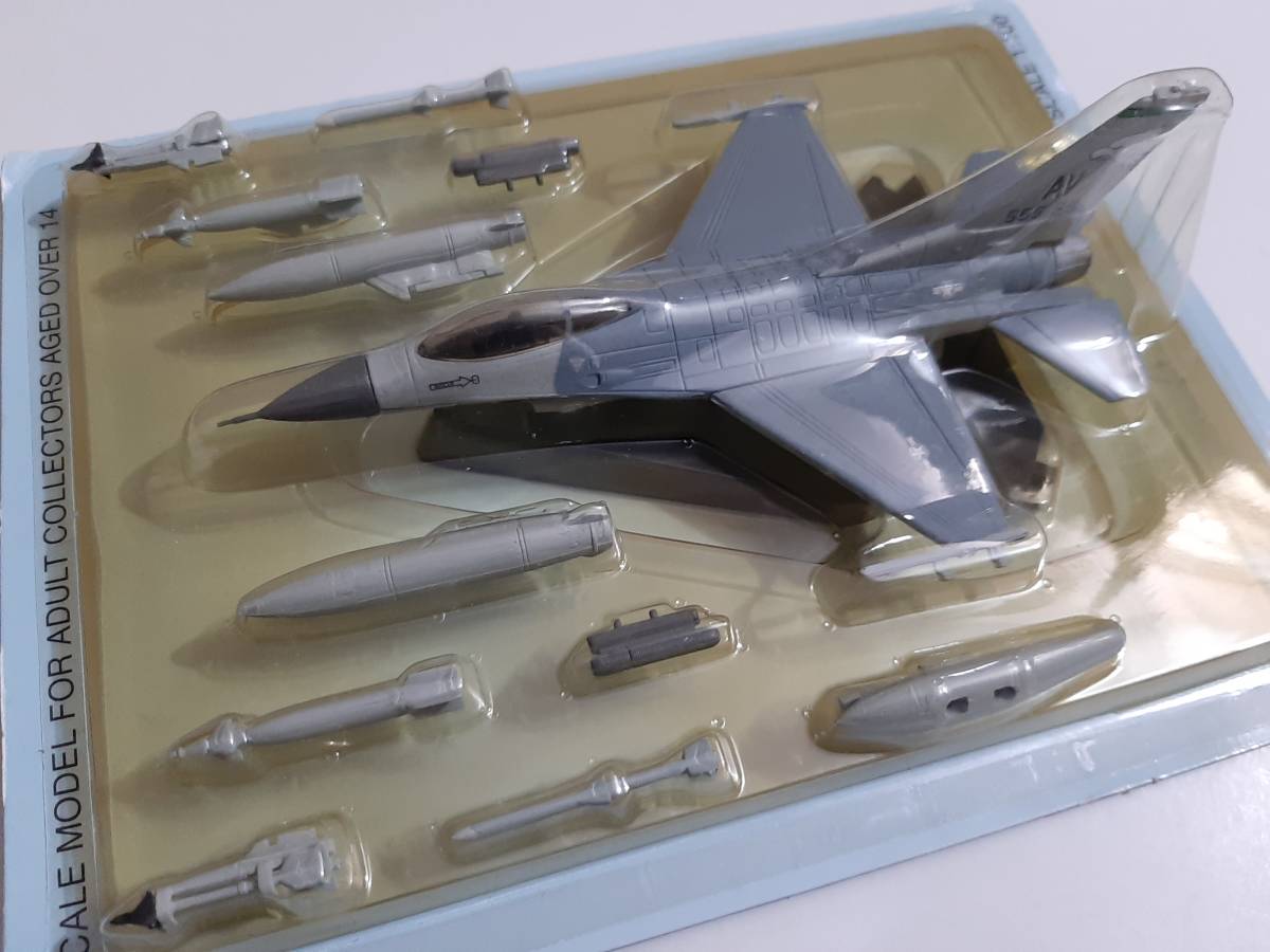 【未開封品】エアファイターコレクション 16機セット 新品】新品 エアコンバットコレクション F-16 ファイティング