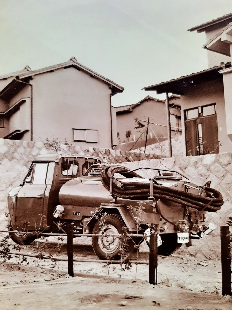 マツダ バキュームカー T600 T1500 オート三輪 D1500 昭和30年代 当時物カタログ 汲み取りリレー トラック 限定特装車 旧車カタログ の落札情報詳細 ヤフオク落札価格情報 オークフリー スマートフォン版