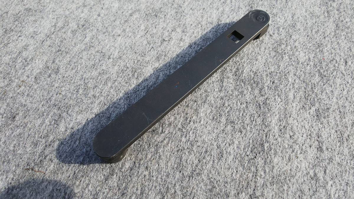 ヴィヴィオ パワステ用 レンチ