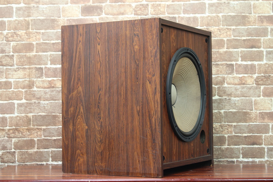 FOSTEX CW4 フォステックス 40cmコーン型ウーファーMW401搭載