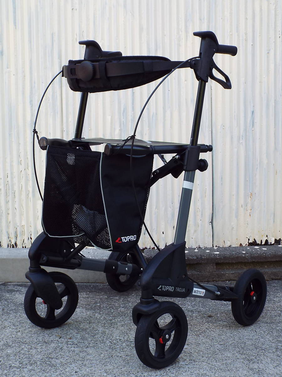歩行器 シルバーカー アクトモアトプロ（Mサイズ）