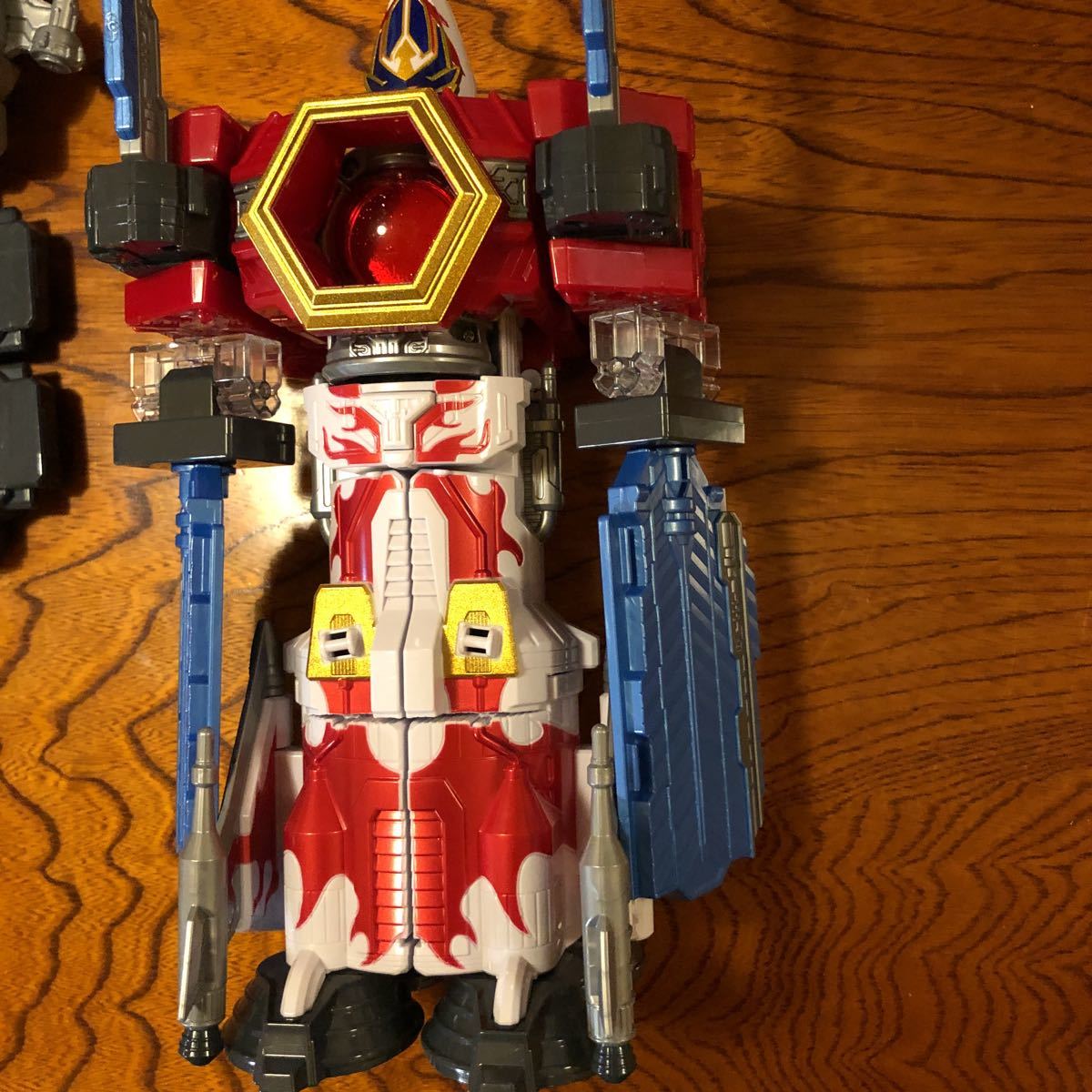 Bandai バンダイ スーパー戦隊 宇宙戦隊キュウレンジャー おもちゃ ミニプラ キュウレンオー の落札情報詳細 ヤフオク落札価格情報 オークフリー スマートフォン版