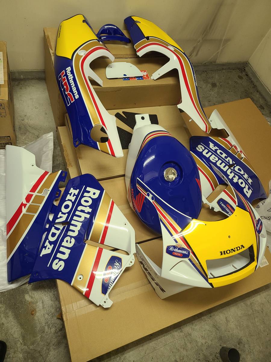 新品】NSR250R SP MC21 MC28 ロスマンズ外装 新品 未使用品 カウル
