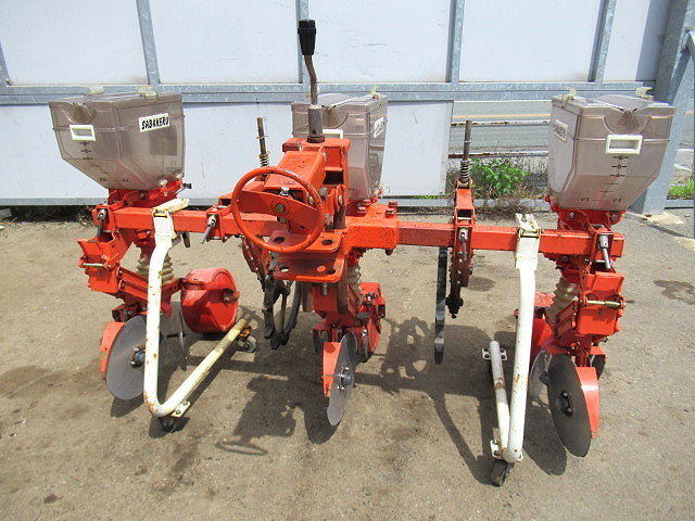 ◇売切り◇サン機工 SO-512 トラクター用 5連施肥播種機 さばける
