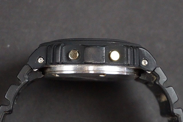 ♪ G-SHOCK Gショック DW-5700C-9V スティング 901 金文字 腕時計の