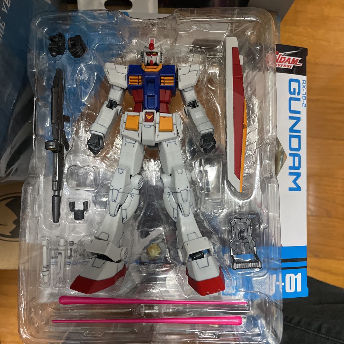 やや傷や汚れあり バンダイ ガンダム ユニバース スミ入れ の落札情報詳細 ヤフオク落札価格情報 オークフリー スマートフォン版