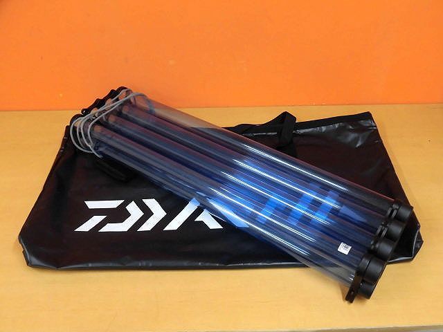 Daiwaイカヅノ投入器8本(未使用)