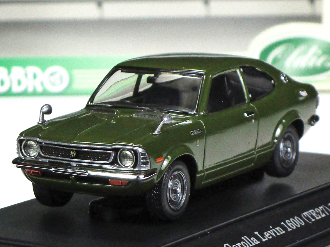 [個人出品]トヨタ・カローラレビン/ 大人の86 黒銀オリジナル/ 検R3年5月 走行少9.7万キロ実走/ エアコンプ新/ S62最終後期 ...