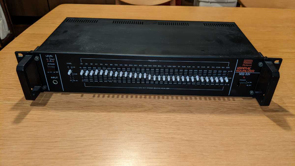 【動作確認済】Roland デジタルグラフィックイコライザー RDQ-2031 動作確認済】Roland デジタルグラフィックイコライザー RDQ-2031