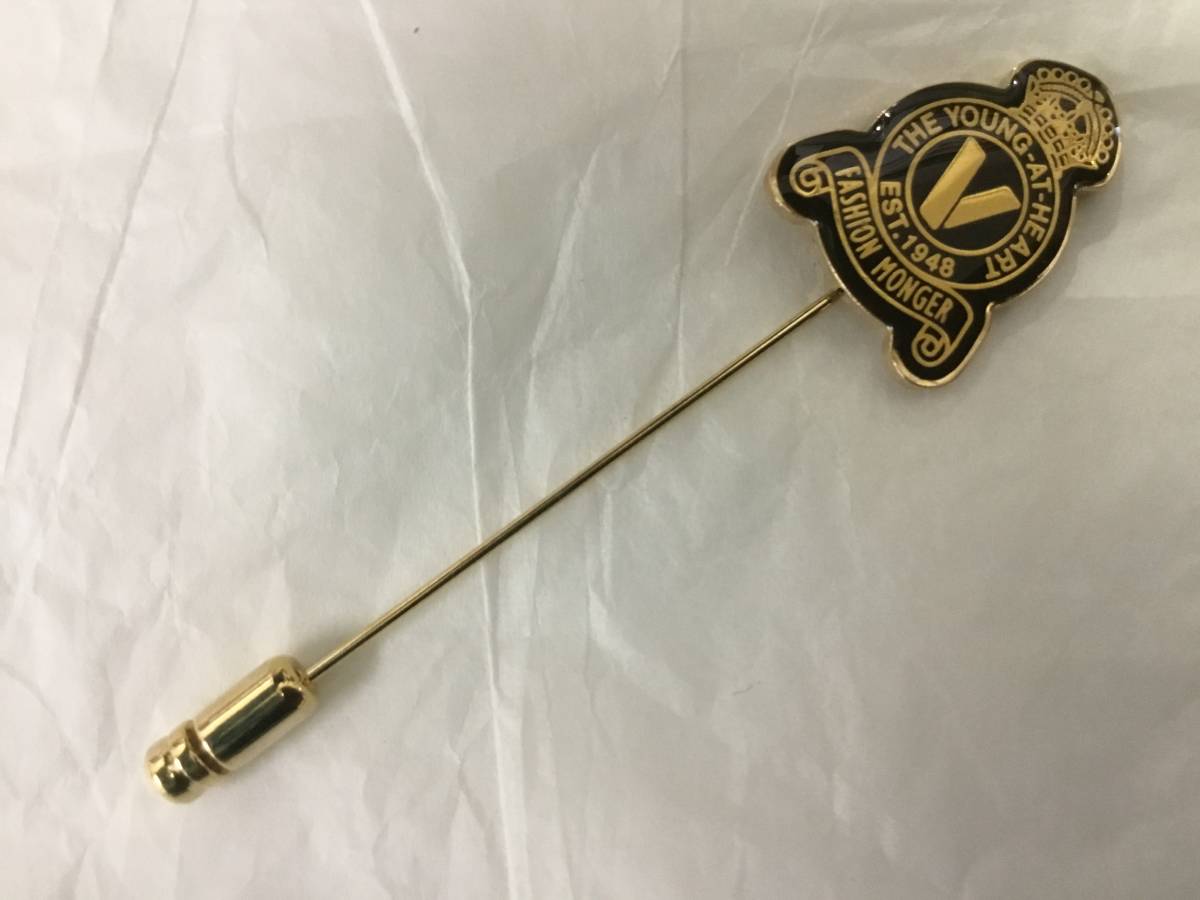 VAN JACKETラペルピン、pin badgeセット額装モノ大変貴重です。 VAN Jacket - 特価！VANレーシングメイト、スポンサーワッペン