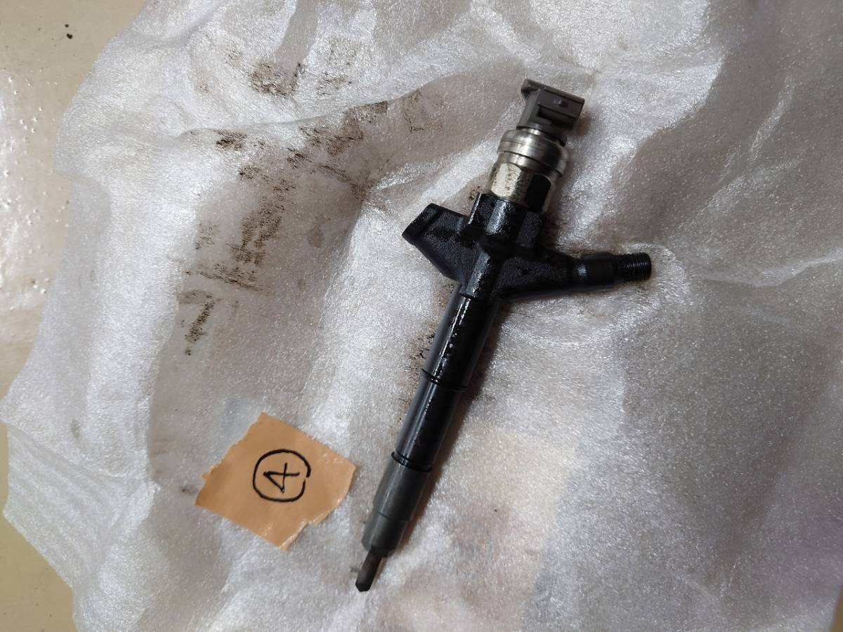 NV350キャラバン LDF-VW6E26 インジェクター QM1 A6600-3XN1A 16600-3XN1A