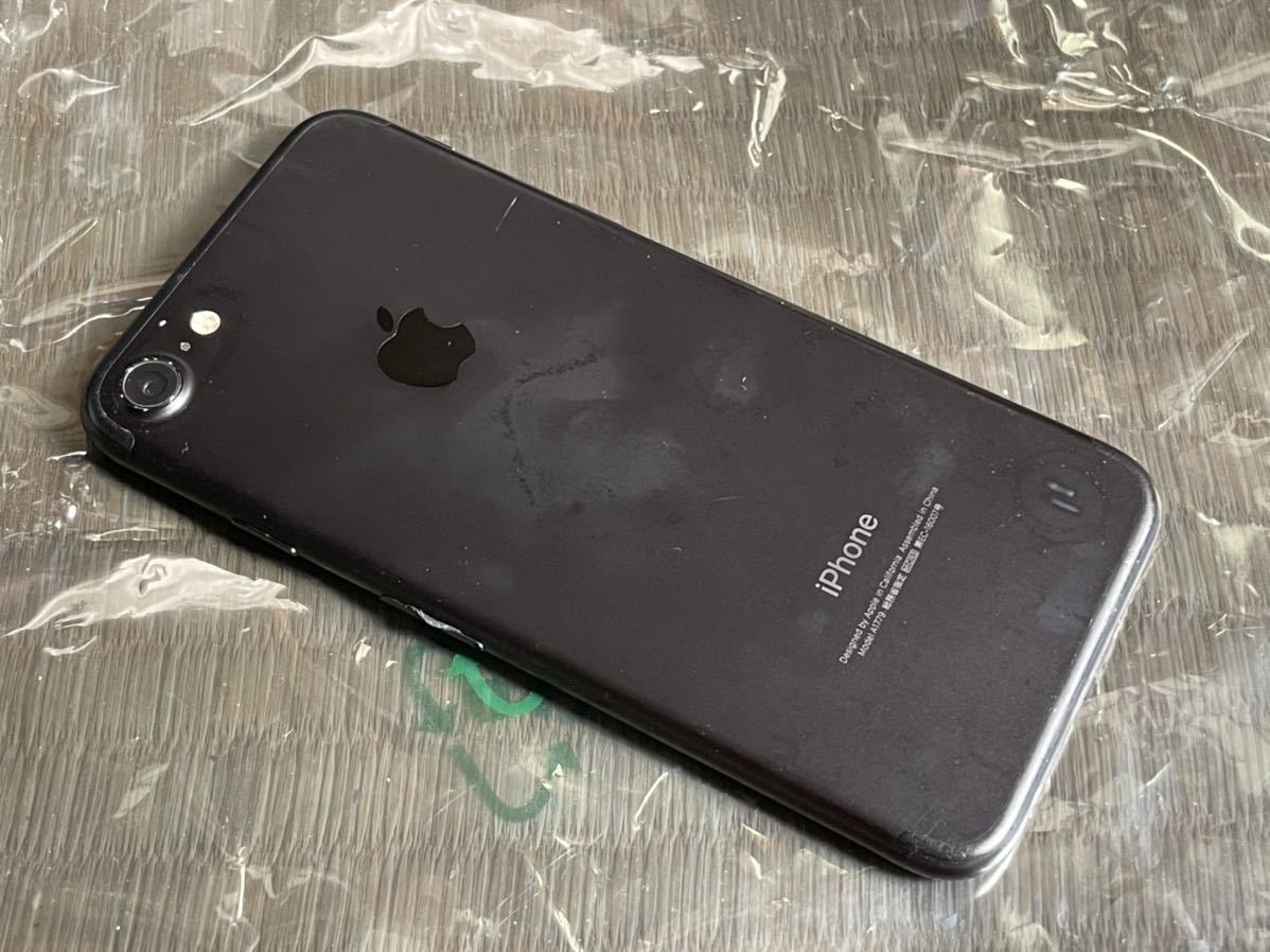 iPhone7 32GB 2台セットsimロックあり