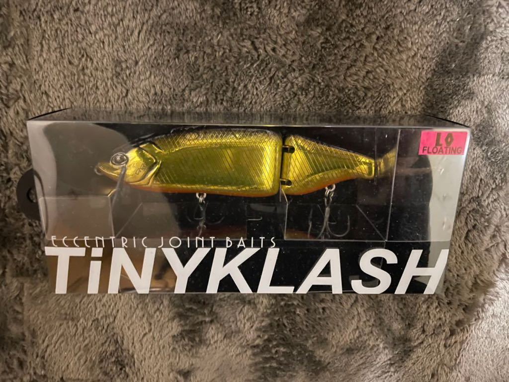 DRT VILLAGE DOOR KLASH GHOST TOKYO GOLD DRT × VILLAGE DOOR