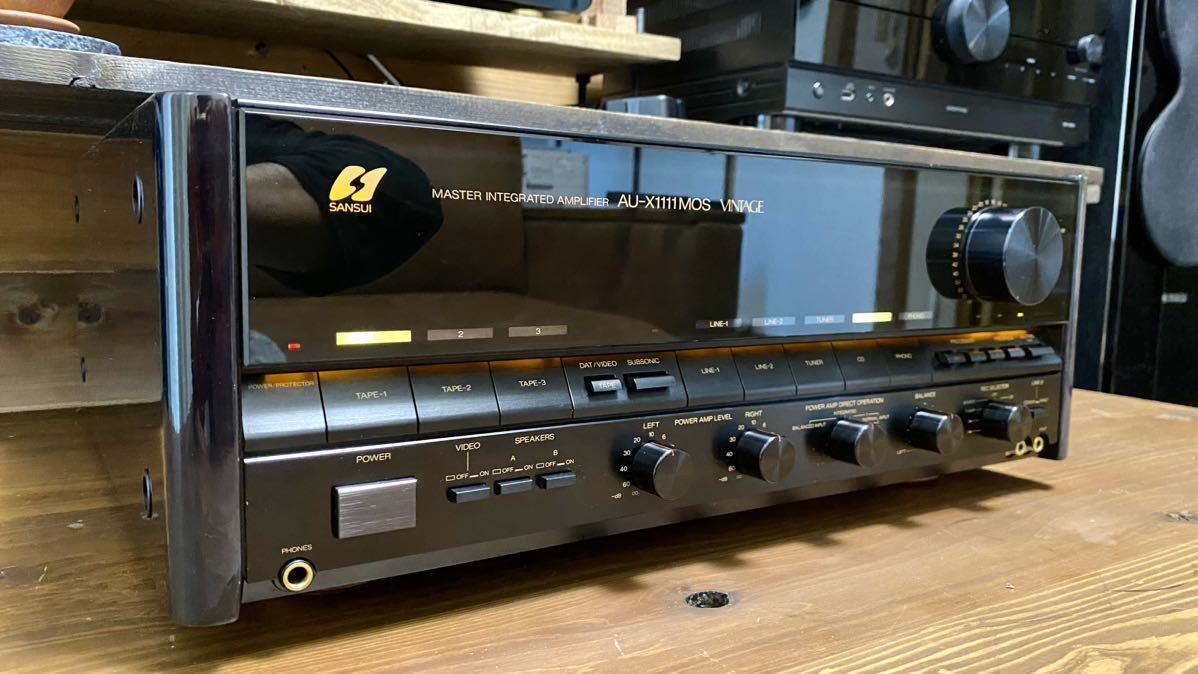 （動作品）サンスイ　AU-555A　プリメインアンプ 希少 SANSUI サンスイ AU-555A プリメインアンプ メンテナンス品