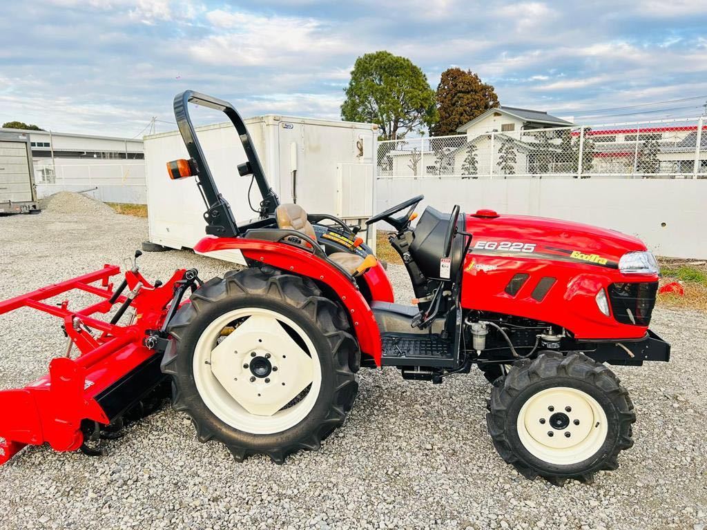 SOLD OUT】ヤンマ トラクター YM2500 25馬力 2WD