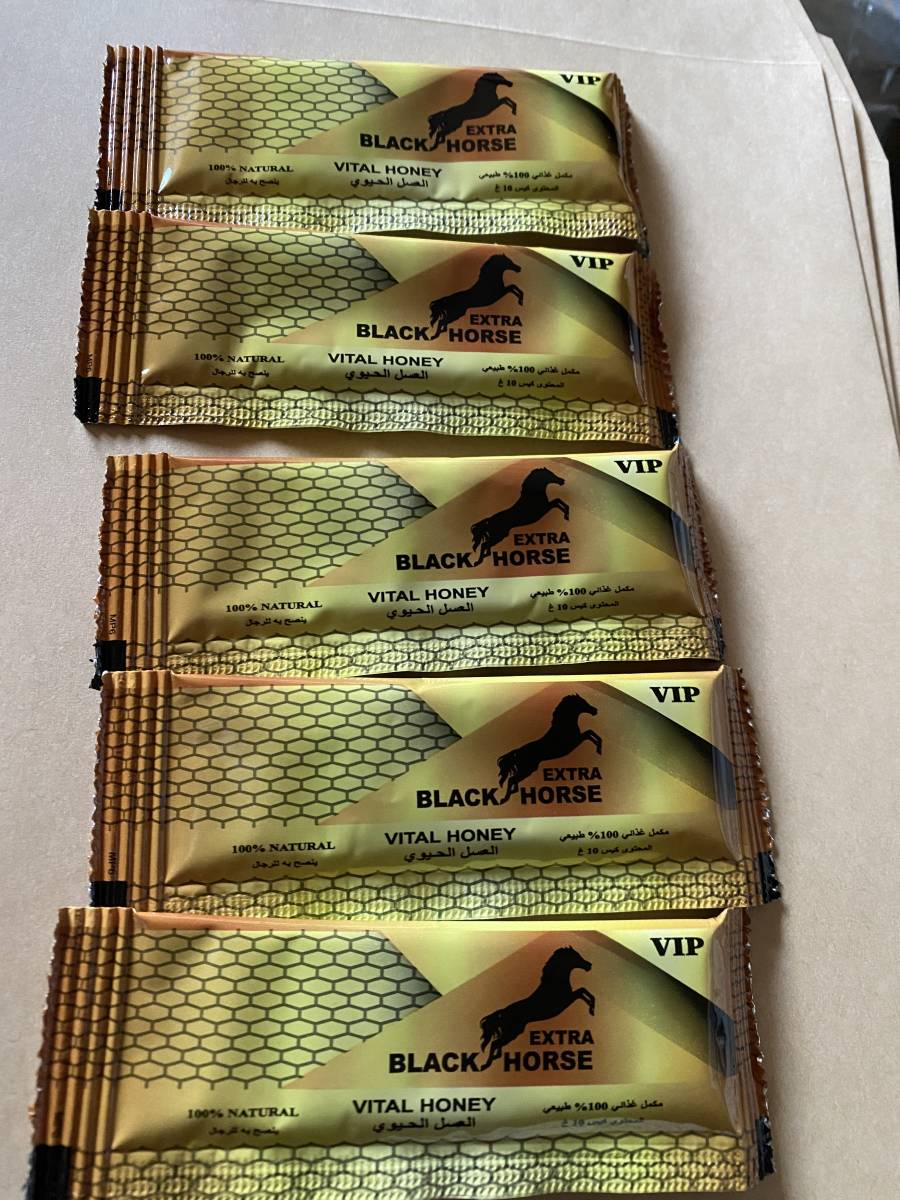 ロイヤルハニーVIP ブラックホースゴールド 3箱36袋 箱付き