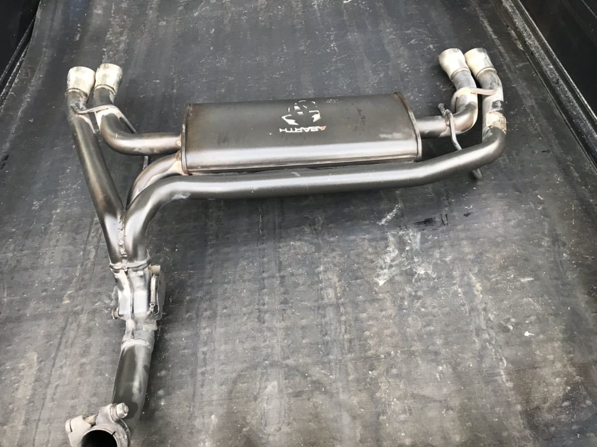 傷や汚れあり】送料込 中古 アバルト595 コンペティツィオーネ