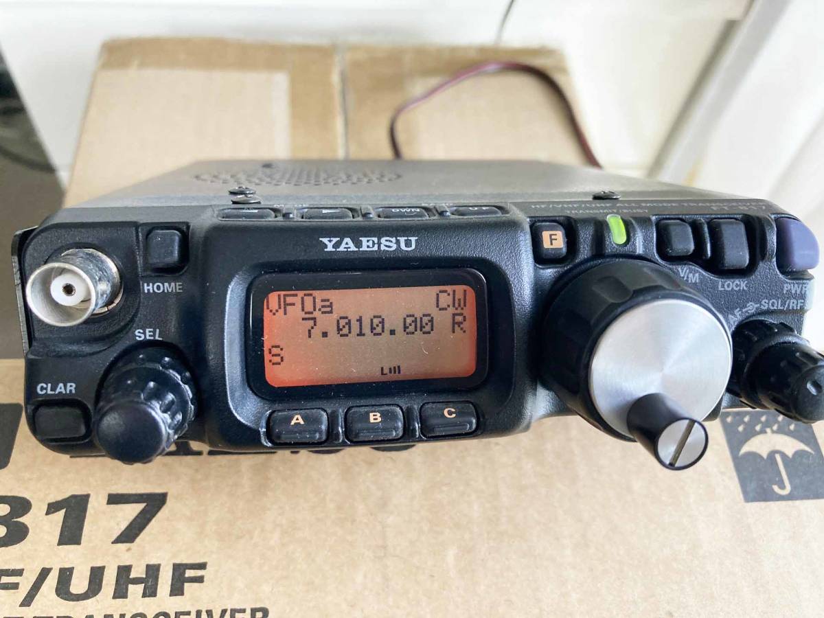 【目立った傷や汚れなし】美品 八重洲 ヤエス FT-817ND 新スプリアス適合品 HF/50/144/430MHz 5W 元箱・取説付【20 ...