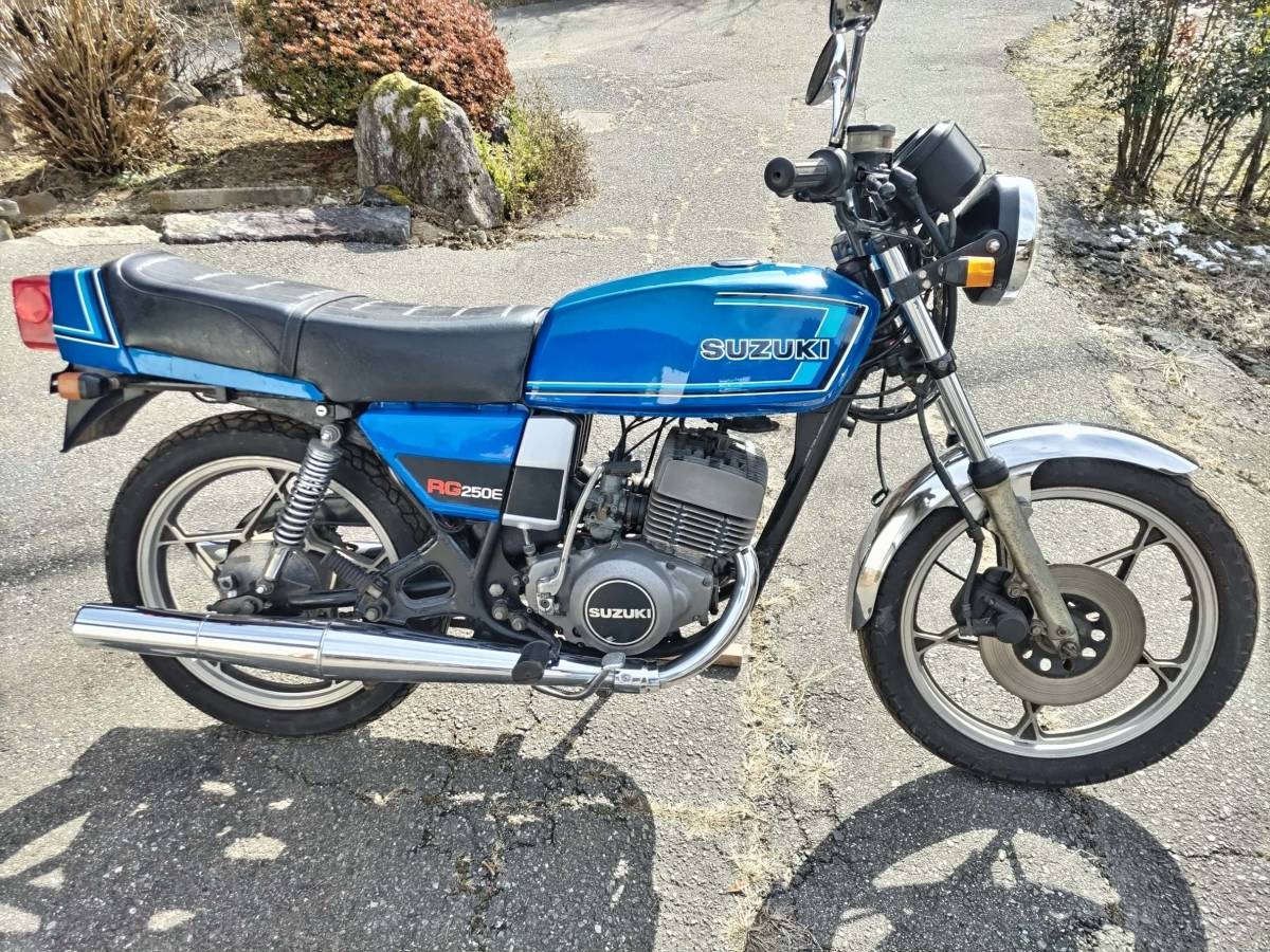 RG250E(スズキ)のバイクを探すなら【グーバイク】 スズキrg250e