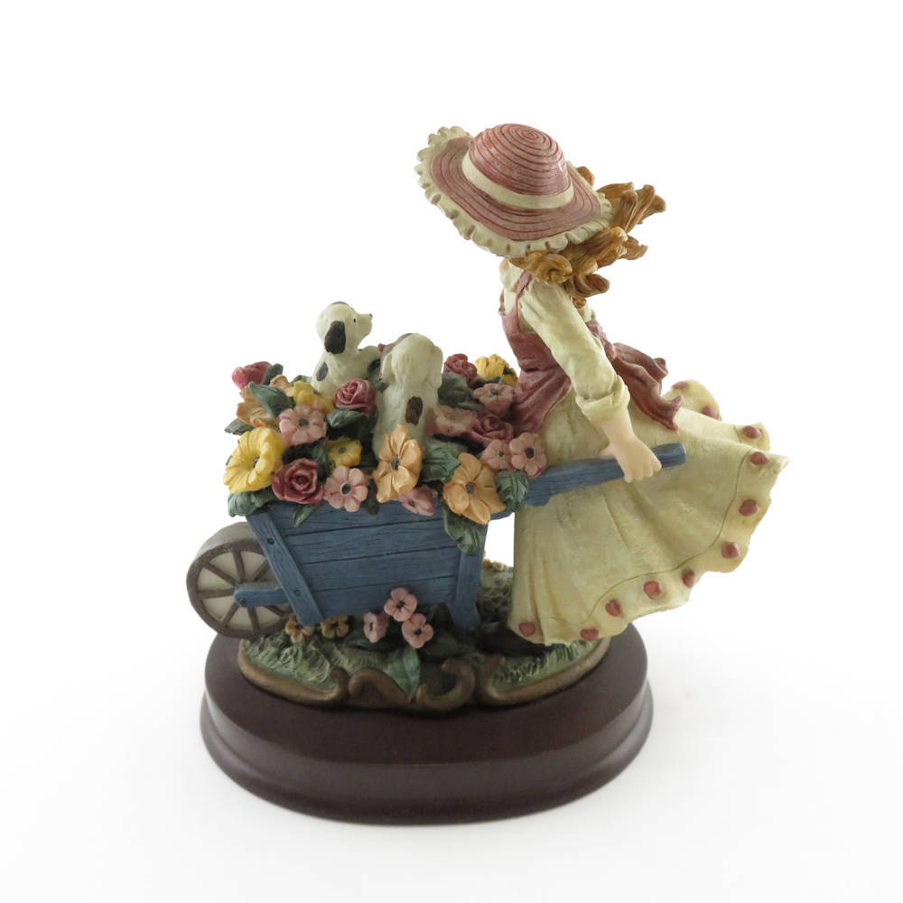 リカルドシェルマニ】イタリア製陶器 フィギュリン 貴婦人 置物 美品