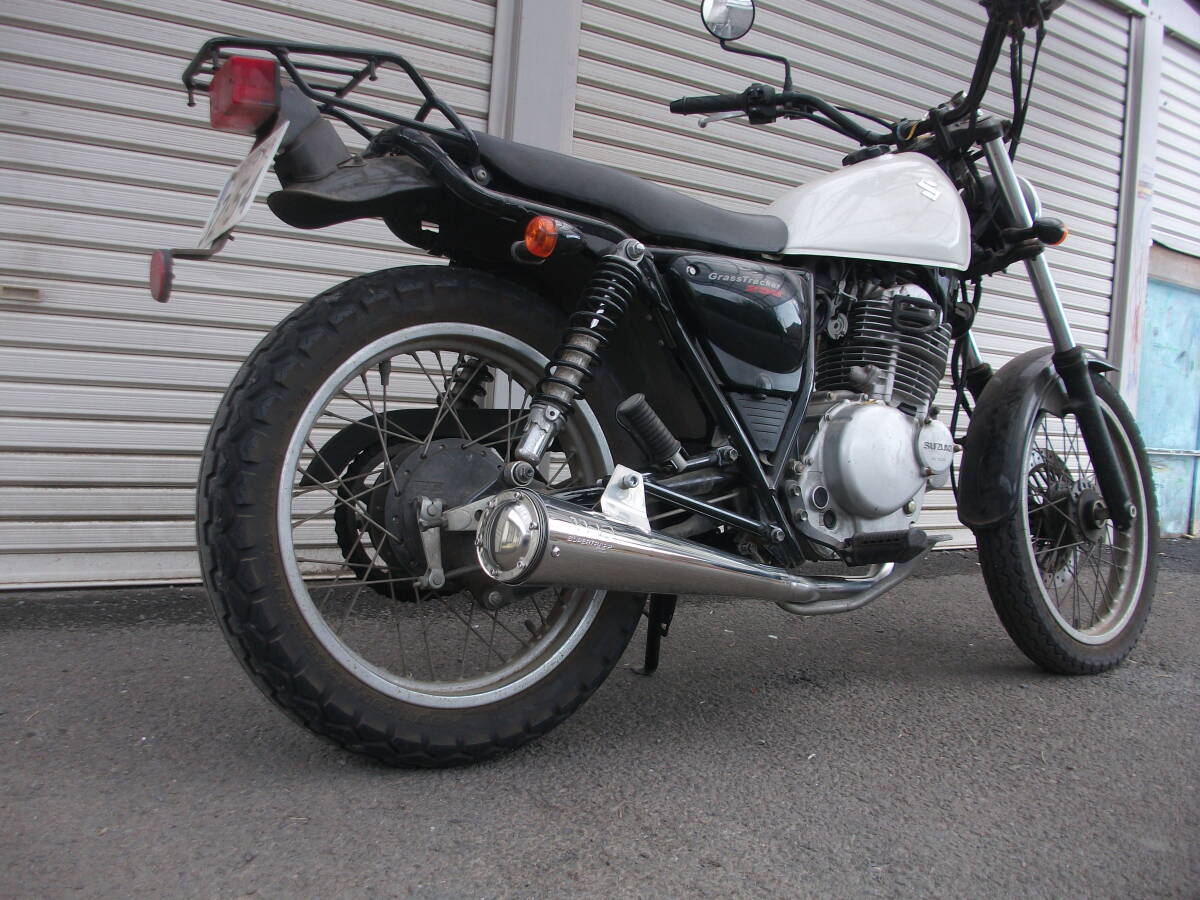 新品未使用　スーパートラップ　スズキ　グラストラッカー　マフラー グラストラッカー マフラー 未使用 中古】スズキ SUZUKI グラス