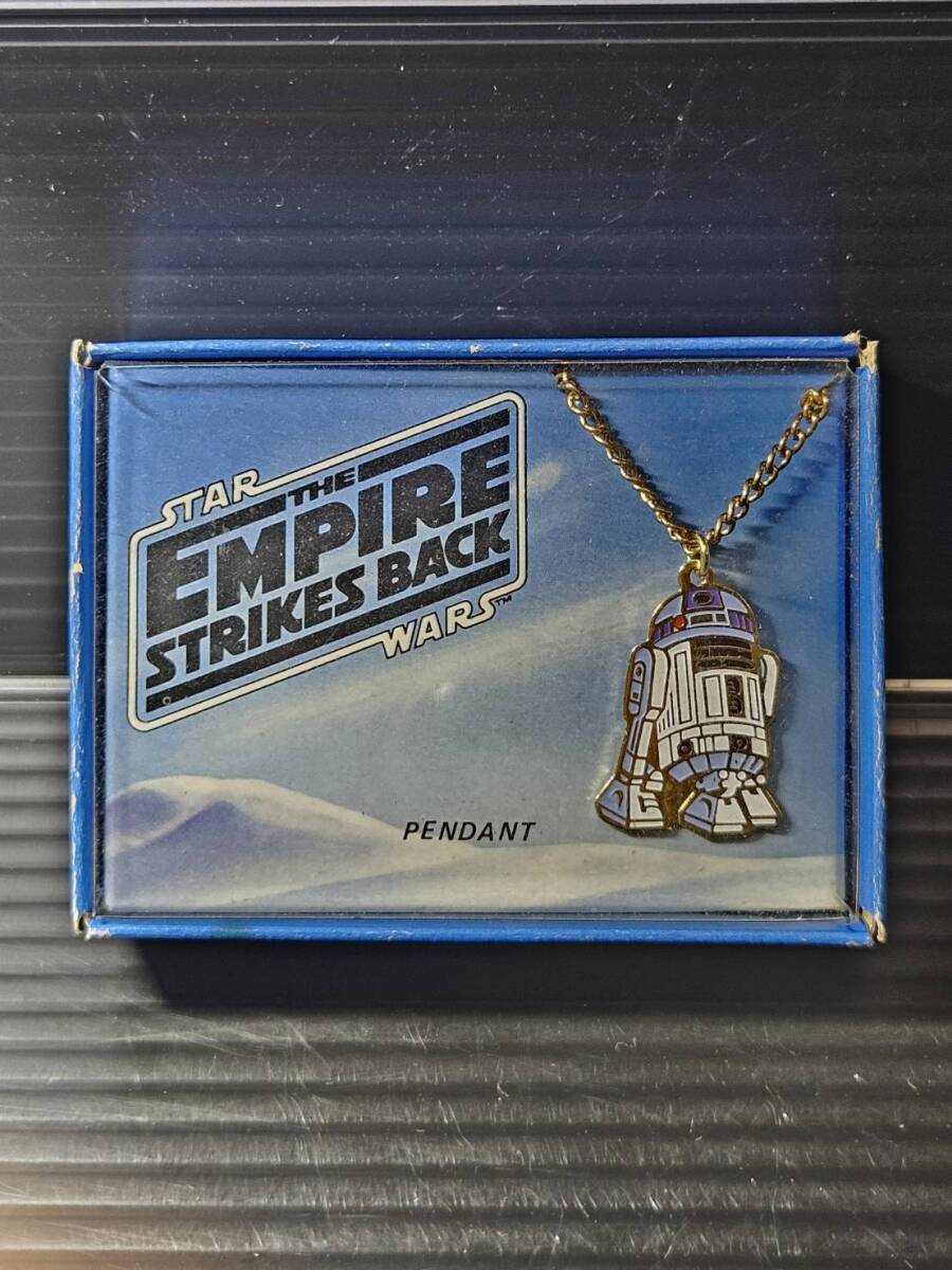【傷や汚れあり】スターウォーズ LFL W BERRIE社製 『R2-D2』 PENDANT/ネックレス 1980年 チェーン46 ...
