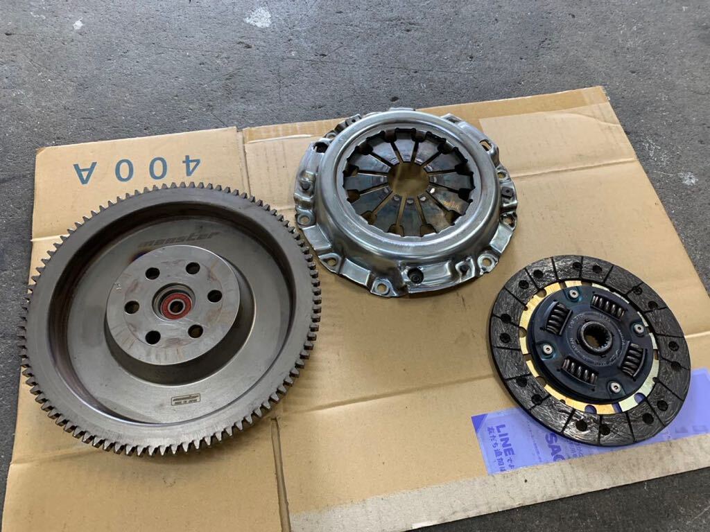 ジムニーSJ30のフライホイール、クラッチカバー