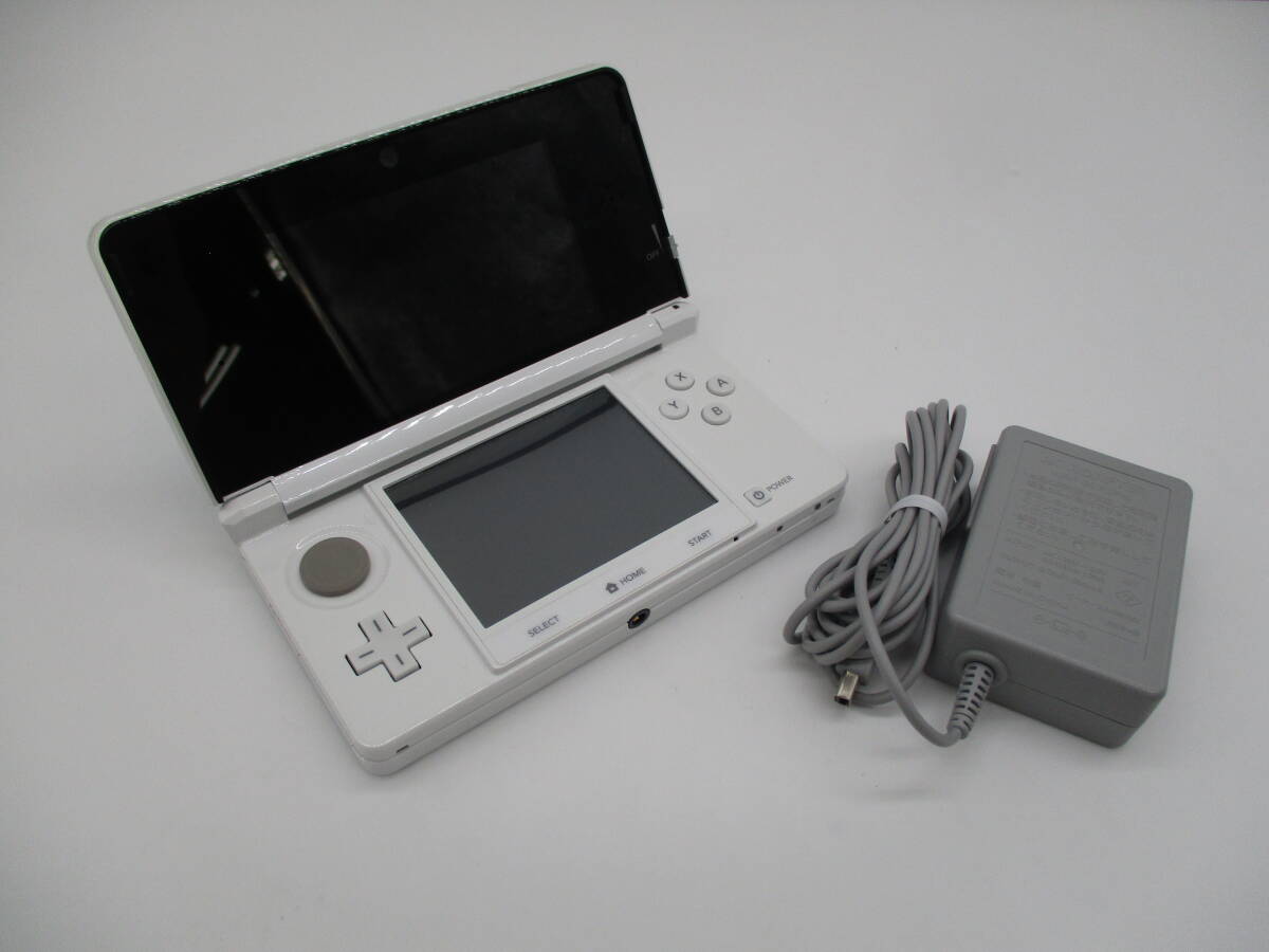 傷や汚れあり】ay0728/05/25 動作確認済み Nintendo 3DS  