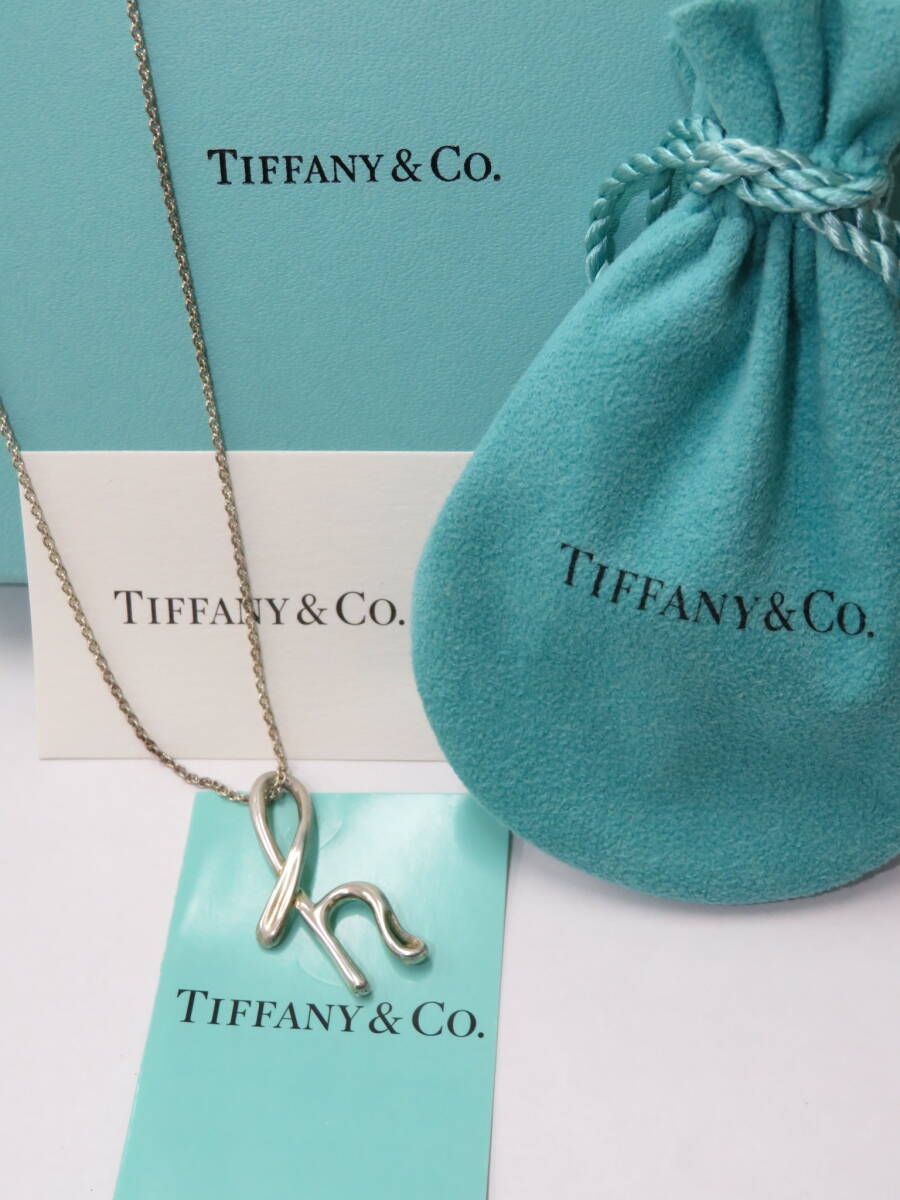 Tiffany & Co. イニシャル”R “ ペンダントネックレス K18
