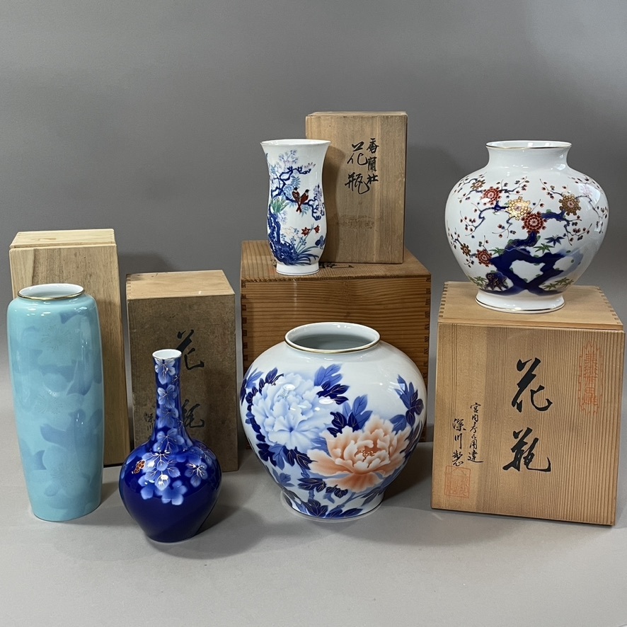 深川製磁 振牡丹外赤 8号 花瓶