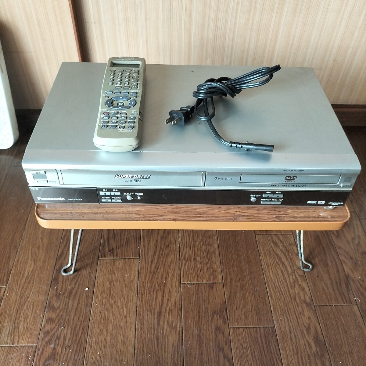 パナソニック DVDレコーダー VHSビデオ一体型 DMR-EX250V 【公式通販】