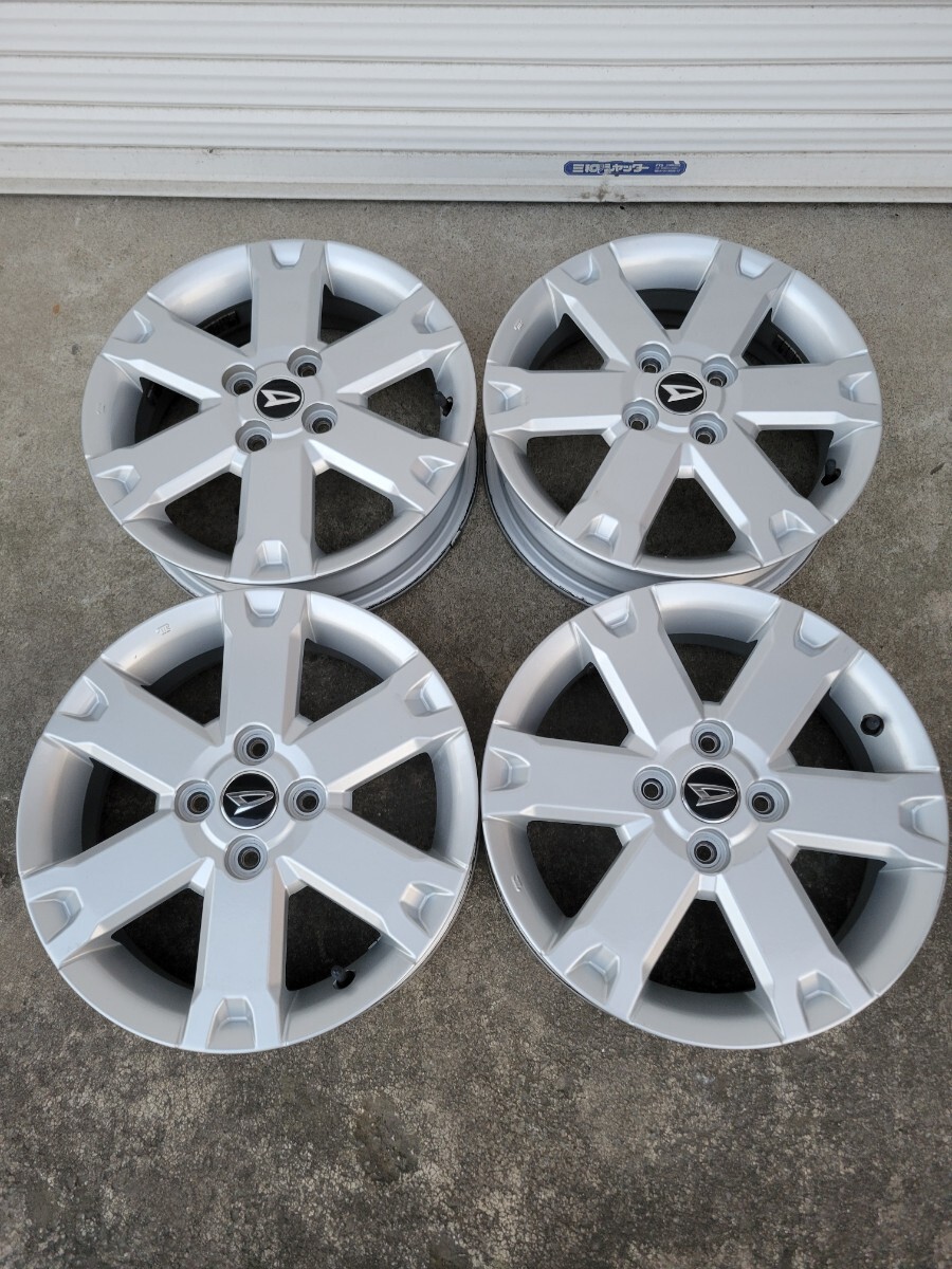 ダイハツ タフト 純正アルミホイール15インチ4本 15インチアルミホイール 4本セット オフロードタイプ ダイハツ純正