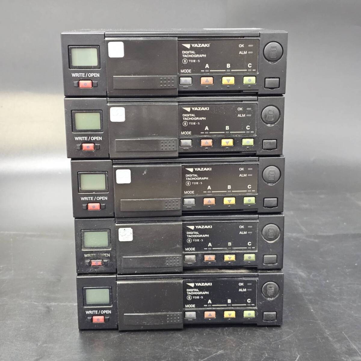 セール(SALE)開催中！ファッション通販 ヤザキ タコメーター 小型電気式タコグラフ 鍵付き （矢崎 パーツ