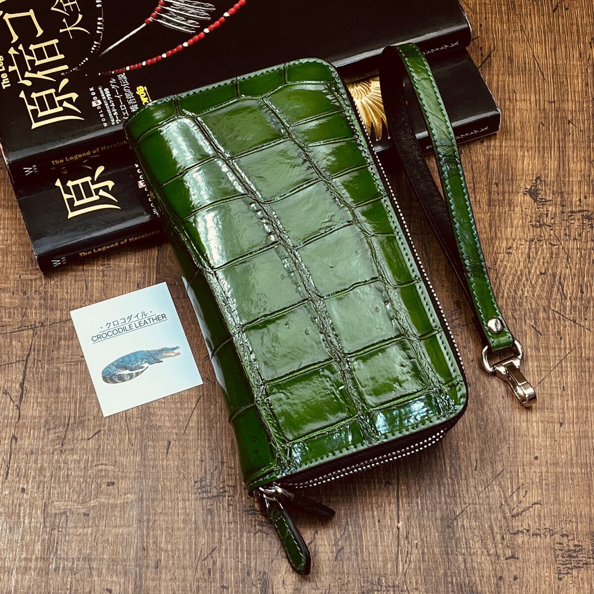 ＾ヘビ革(裏地 高級ワニ本革保証 腹使用 希少極上一枚革 クロコダイル メンズ長財布 本革 ラウンドファスナー長財布 ワニ革財布＆） 高級手染ワニ本革保証 蛇革(裏地)腹使用 希少極上一枚