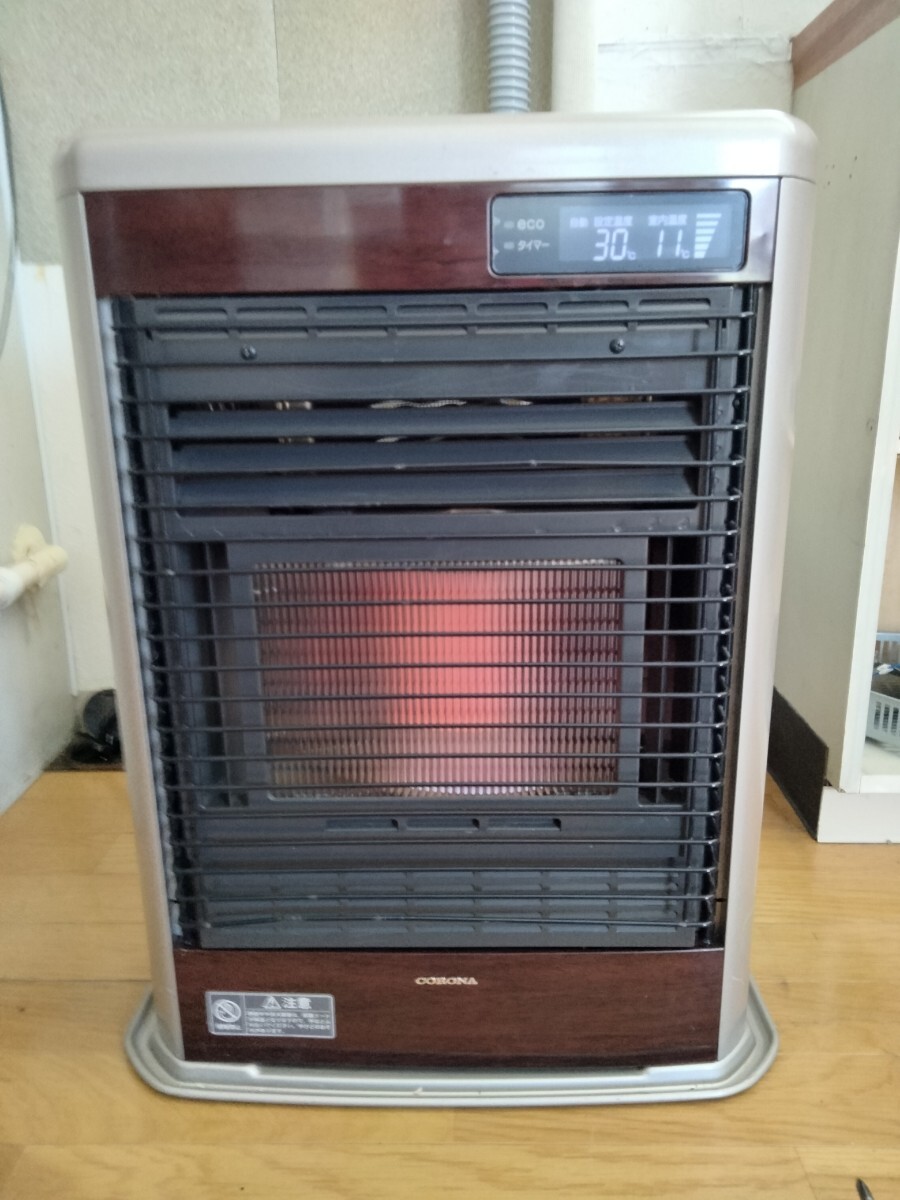 コロナFF石油ストーブスペース21ミニ！品番「FF‐GX55M」2003年式中古 コロナFF石油ストーブスペース21ミニ！品番「FF‐GX55M」2003年式中古