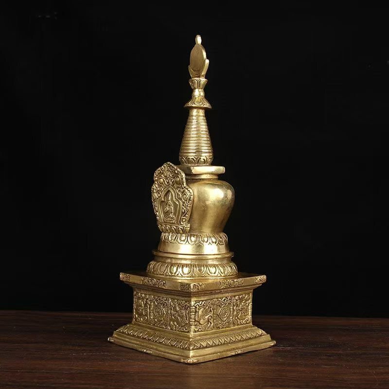 銅器 仏教 金仏舎利塔 古美術 コレクション品 銅製 工芸品 彫刻装飾品置物 江戸期 古銅 仏舎利塔 細密彫 鍍金 舎利石 蓮華 六脚 細密彫刻