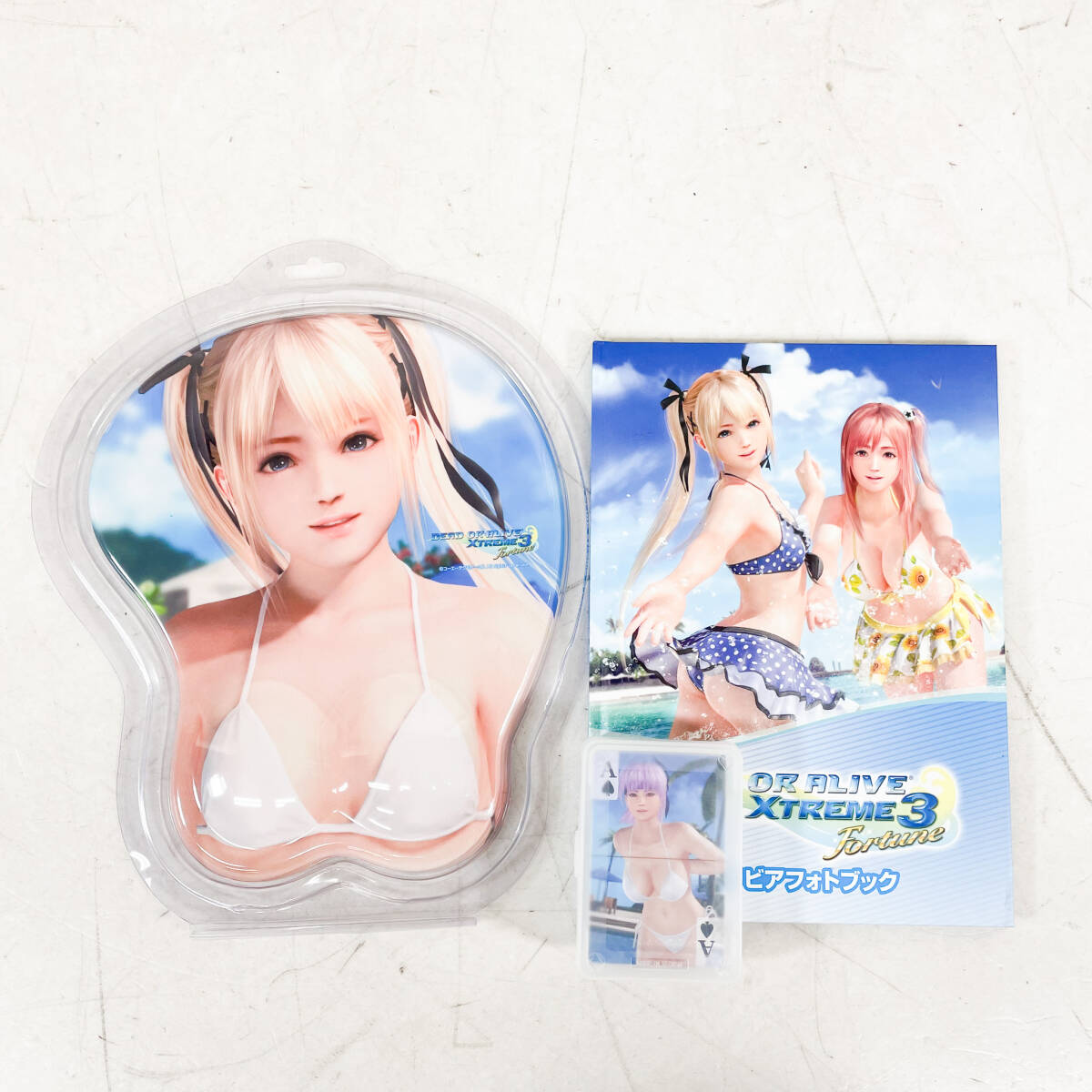 DEAD OR ALIVE Xtreme 3 等身大 おっぱいマウスパッド ほのか