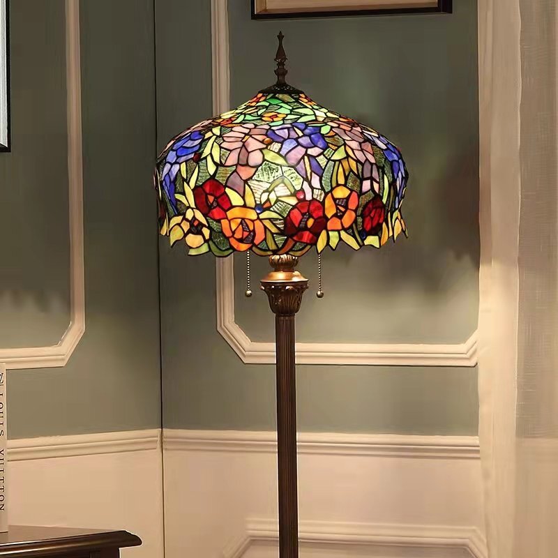 ステンドグラスランプ ペーター・ベーレンス デザイン Flying Lady