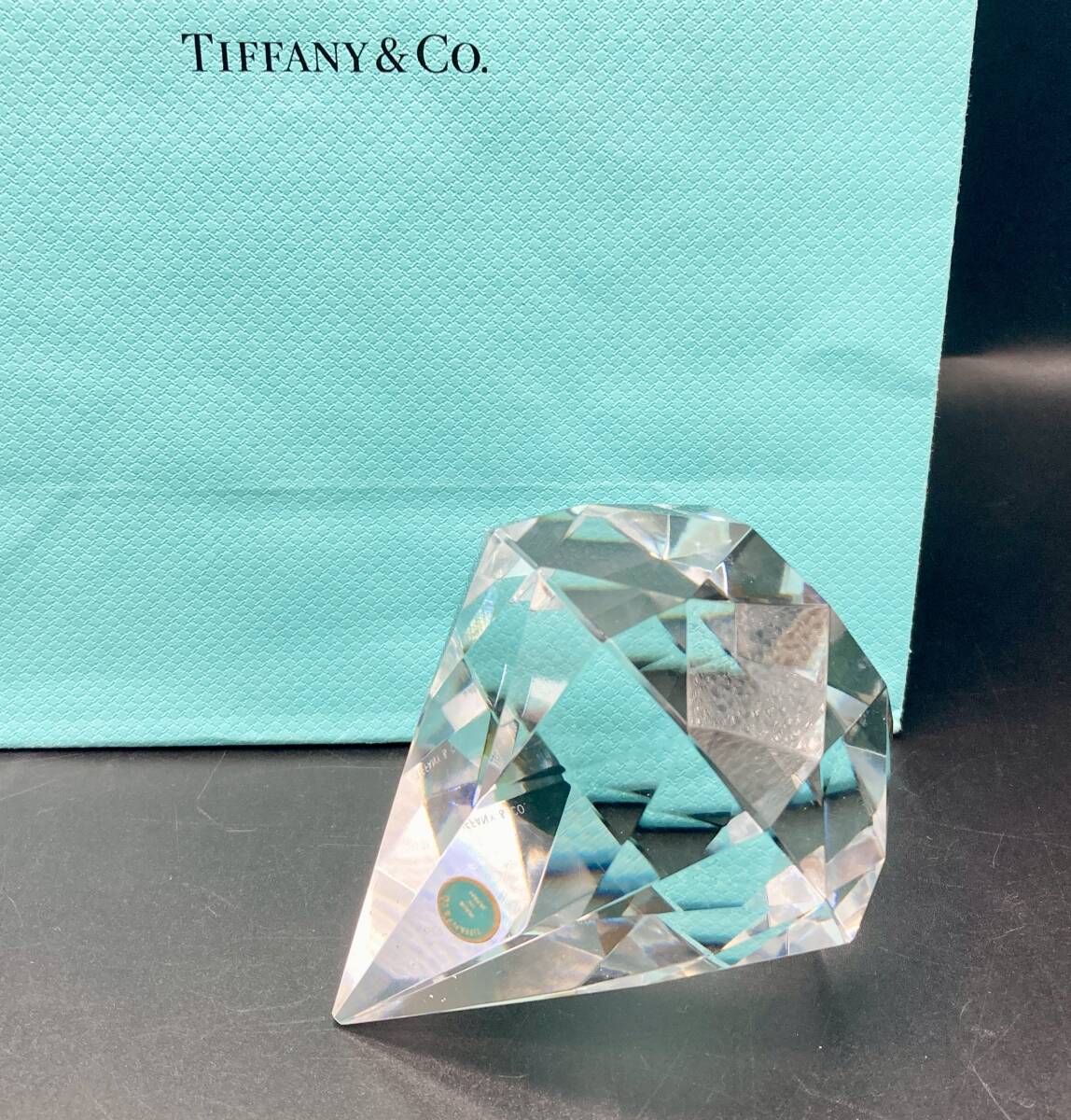 ティファニーダイヤモンドカットペーパーウェイト クリスタル