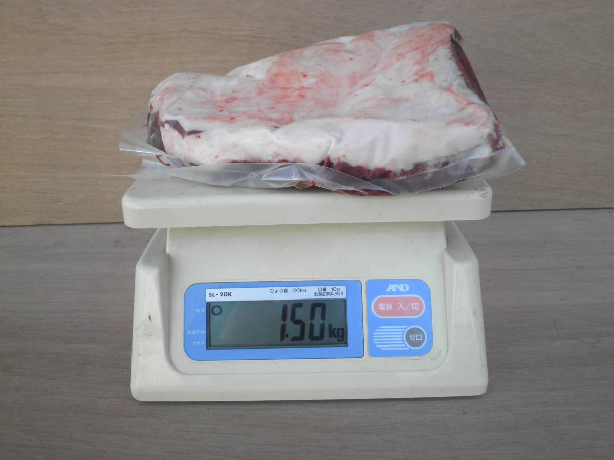 残りわずか 超高級食材！ ヒグマの足 半頭分 熊の手 熊手 熊