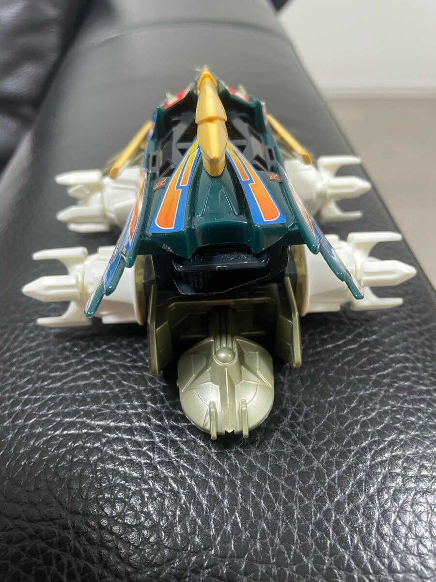 ガルダフェニックス劇場バージョン　CGW-06GS/S　クラッシュギア Amazon.co.jp: クラッシュギア CGW-06S/S ガルダフェニックス