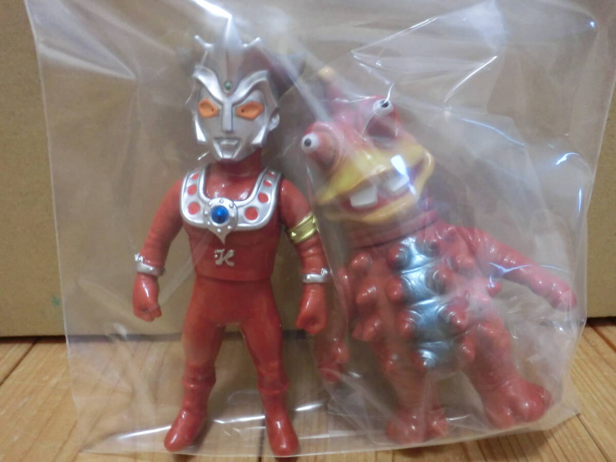 MAX TOY ウルトラマンレオ オリジナルカラー＆タイショー　セット 楽天市場】【アークティーズ限定】MAX TOY（マックストイ