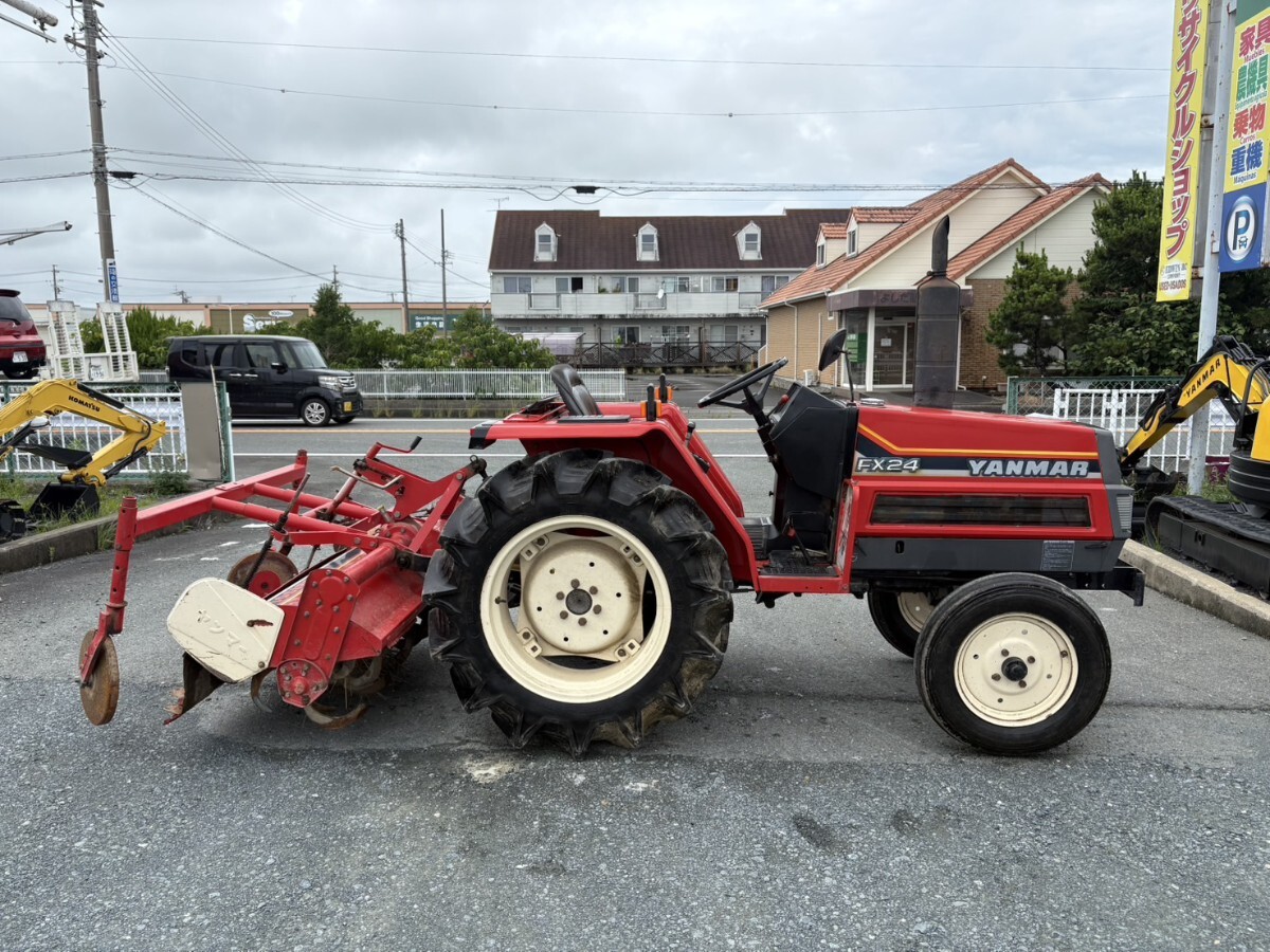 L1501DT トラクター 15PS オレンジ お買い得 KUBOTA クボタ トラクター