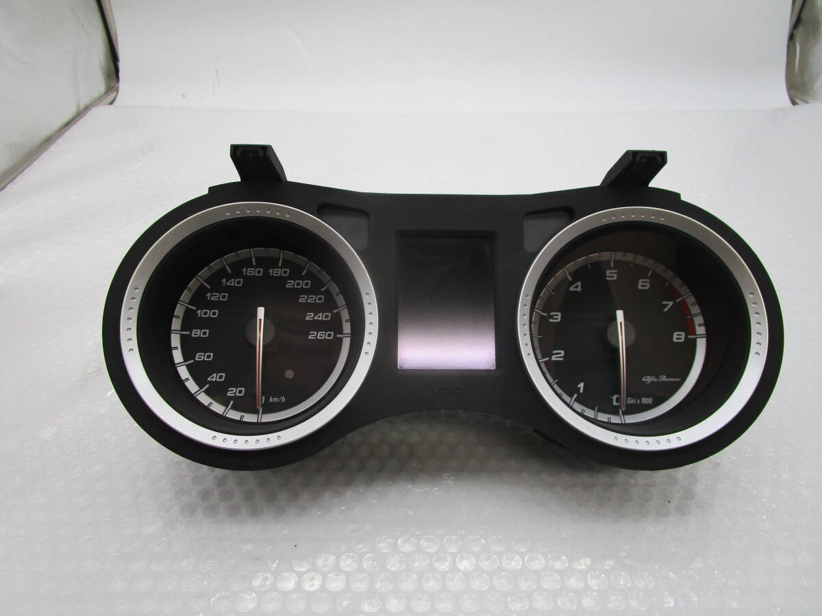 中古】GB122 サニートラック 純正 ダッシュボード メーターパネル周辺