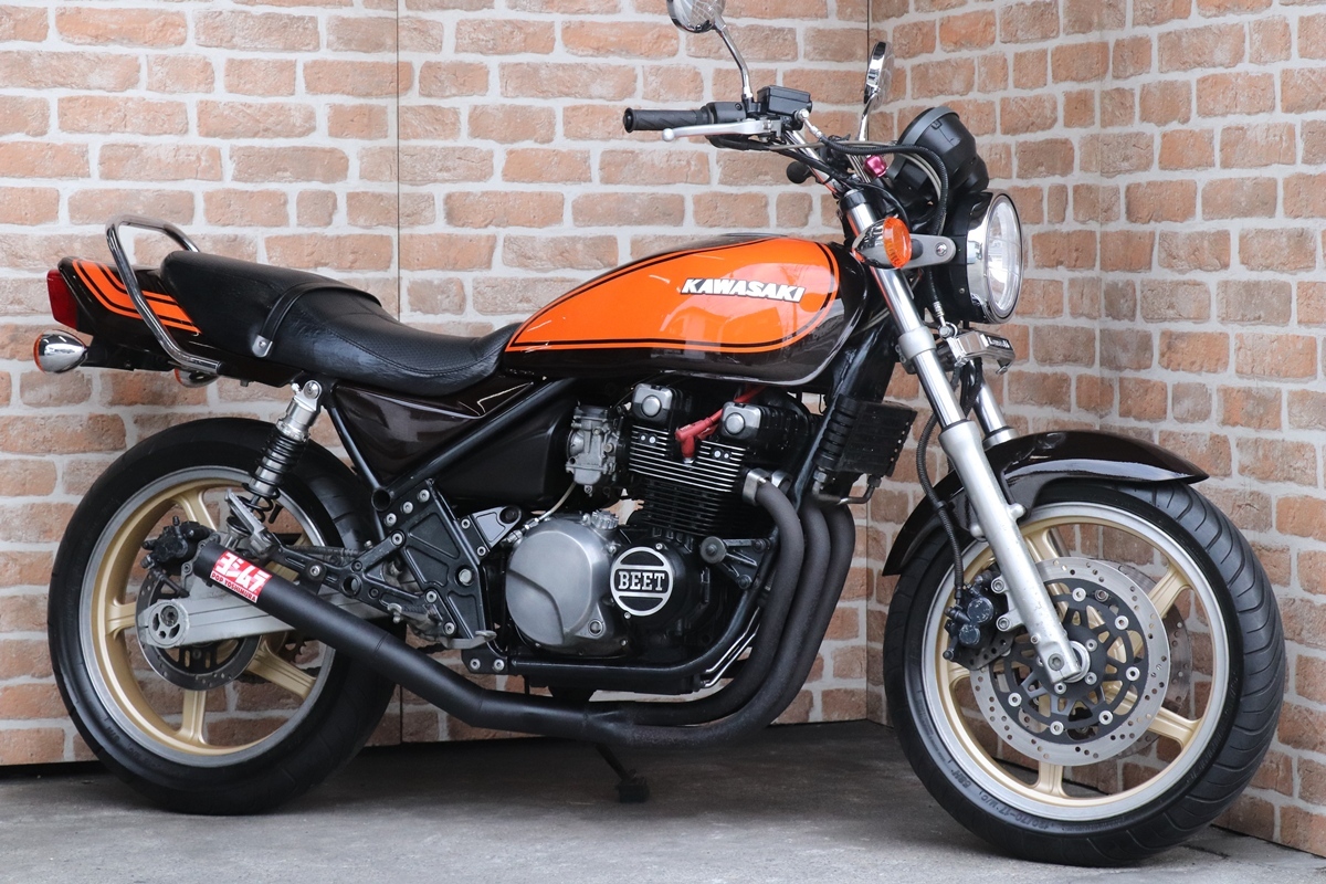 ゼファー400　黒タイガーカラーニューペイント ゼファー 400 Kawasaki 旧車 Z2 ブラック タイガーカラー ニュー