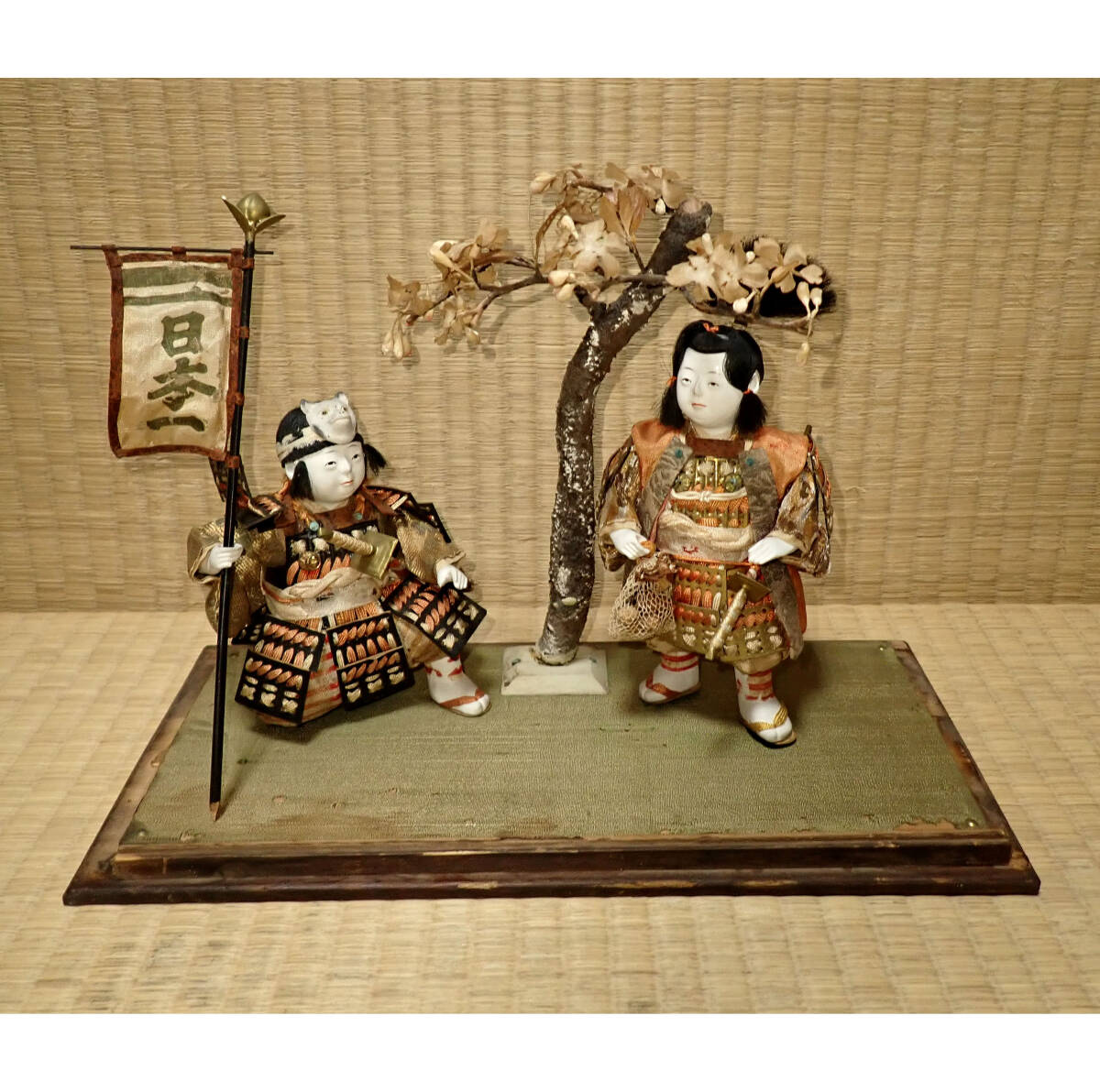 明治期/五世 東光斎玉翁/新田義貞 稲村ケ崎祈願之像/日本人形/箱付